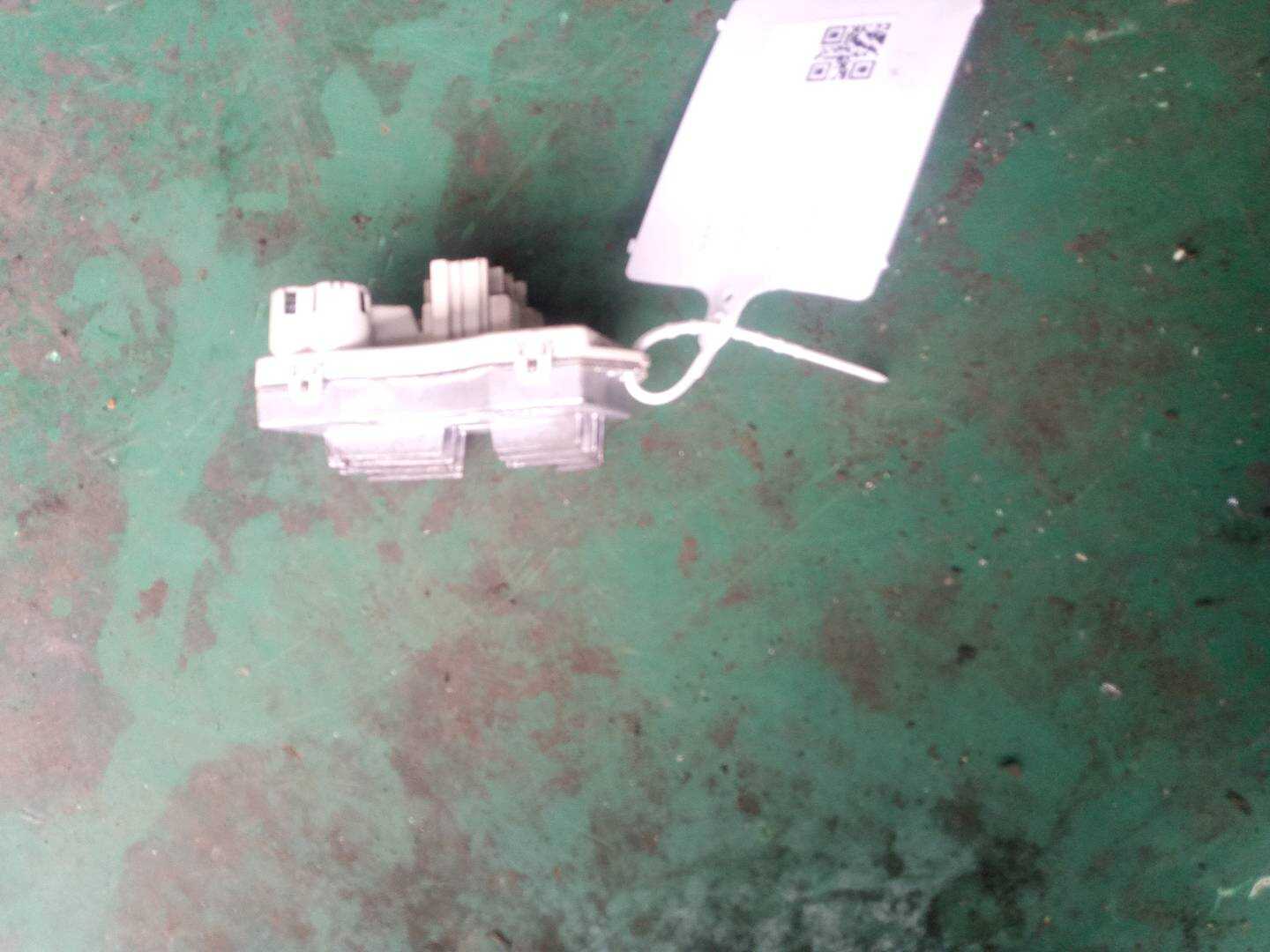 51477226144 锁止单元内部（右）