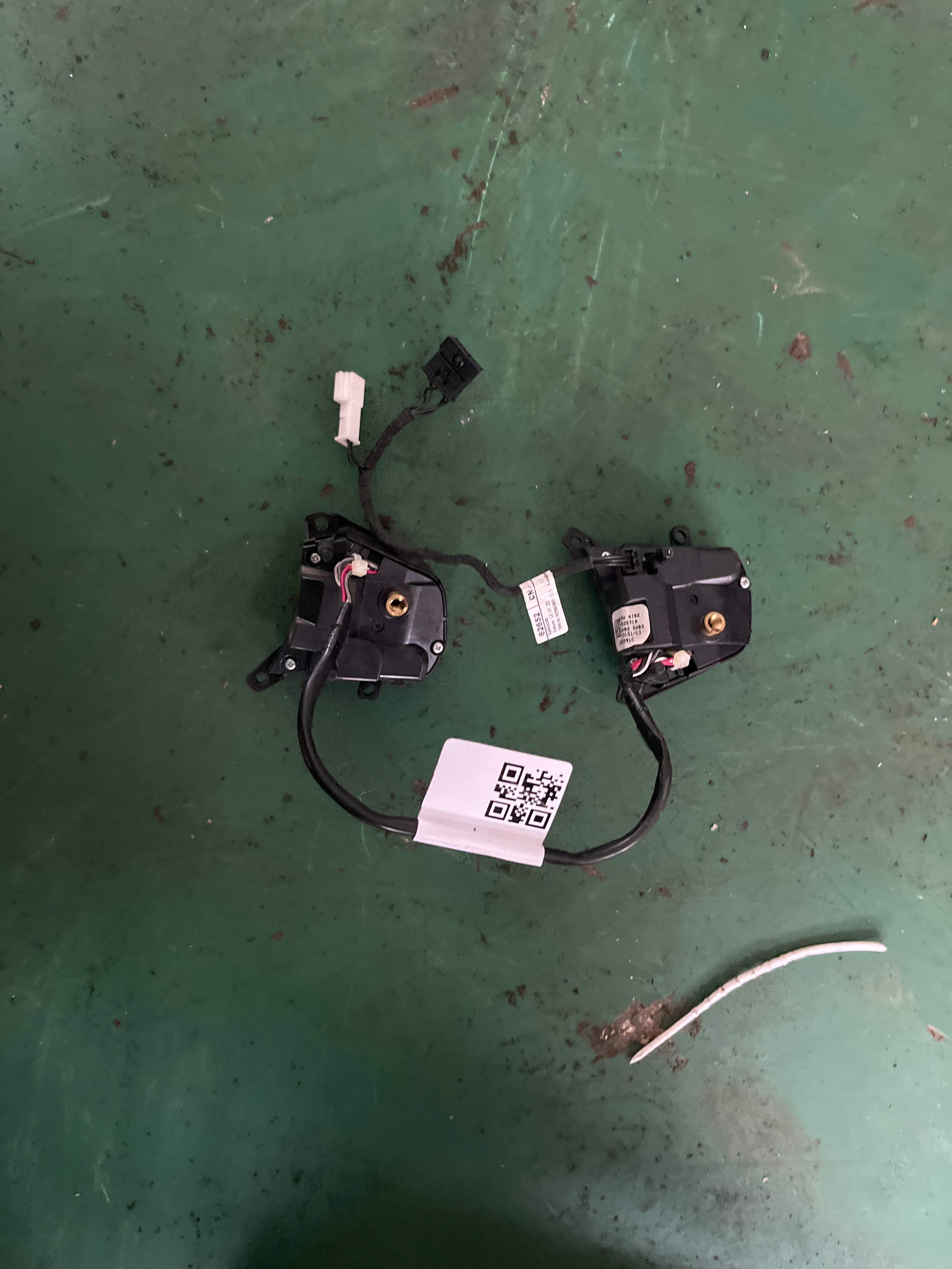 61319225710 方向盘多功能开关