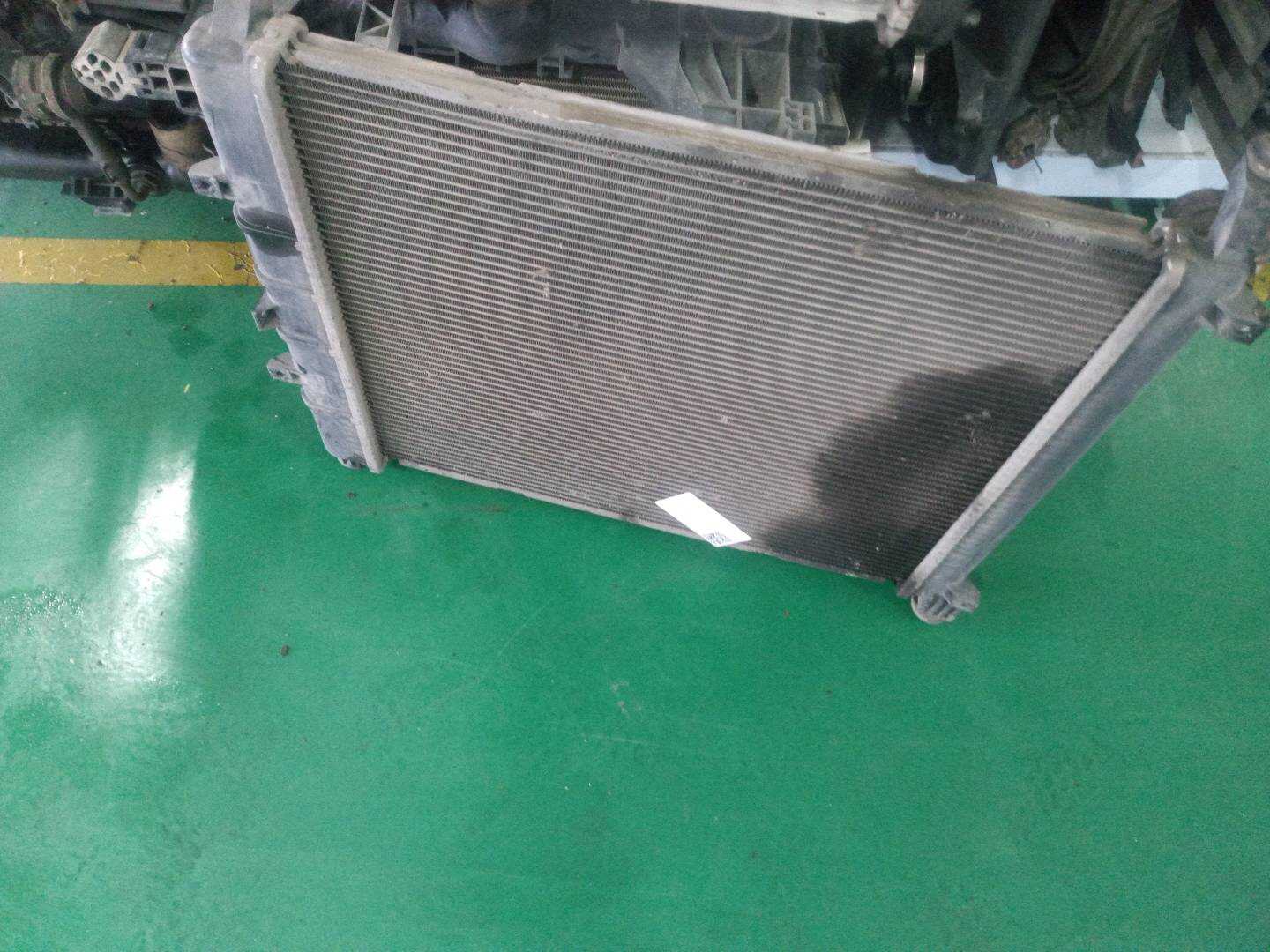 214101HS2A 水箱