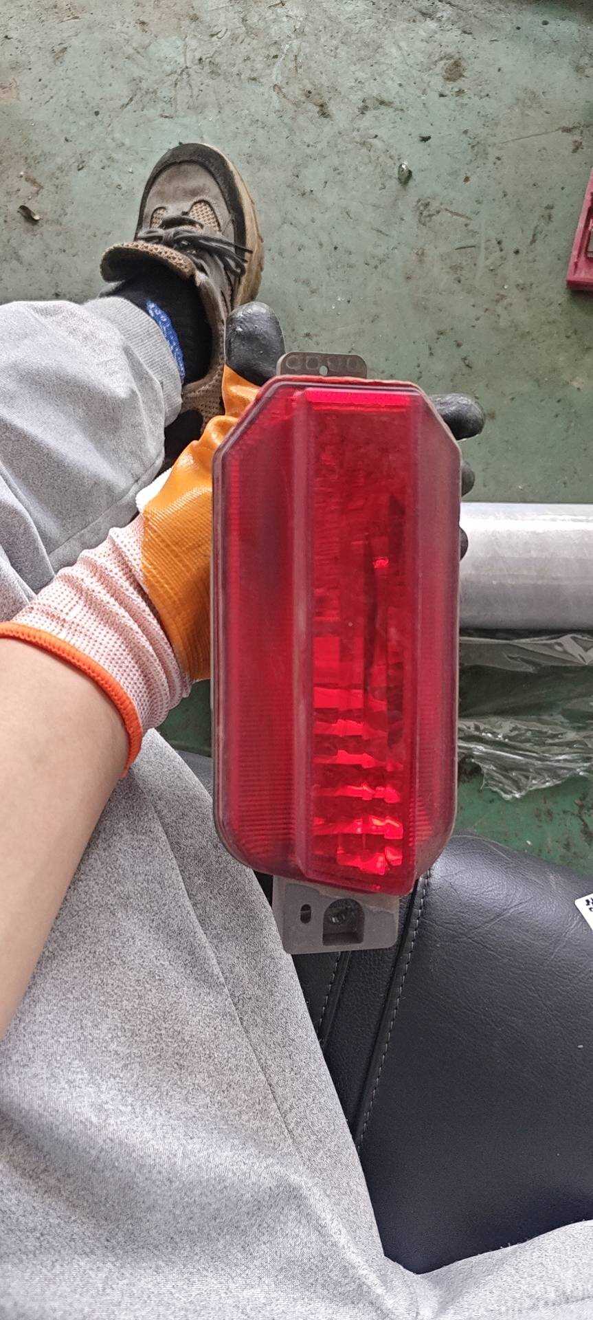 34400TW0H01 后雾灯(右)