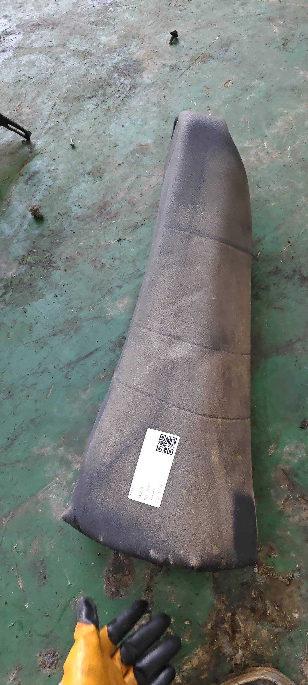 52207160577 后座椅侧靠背(左)