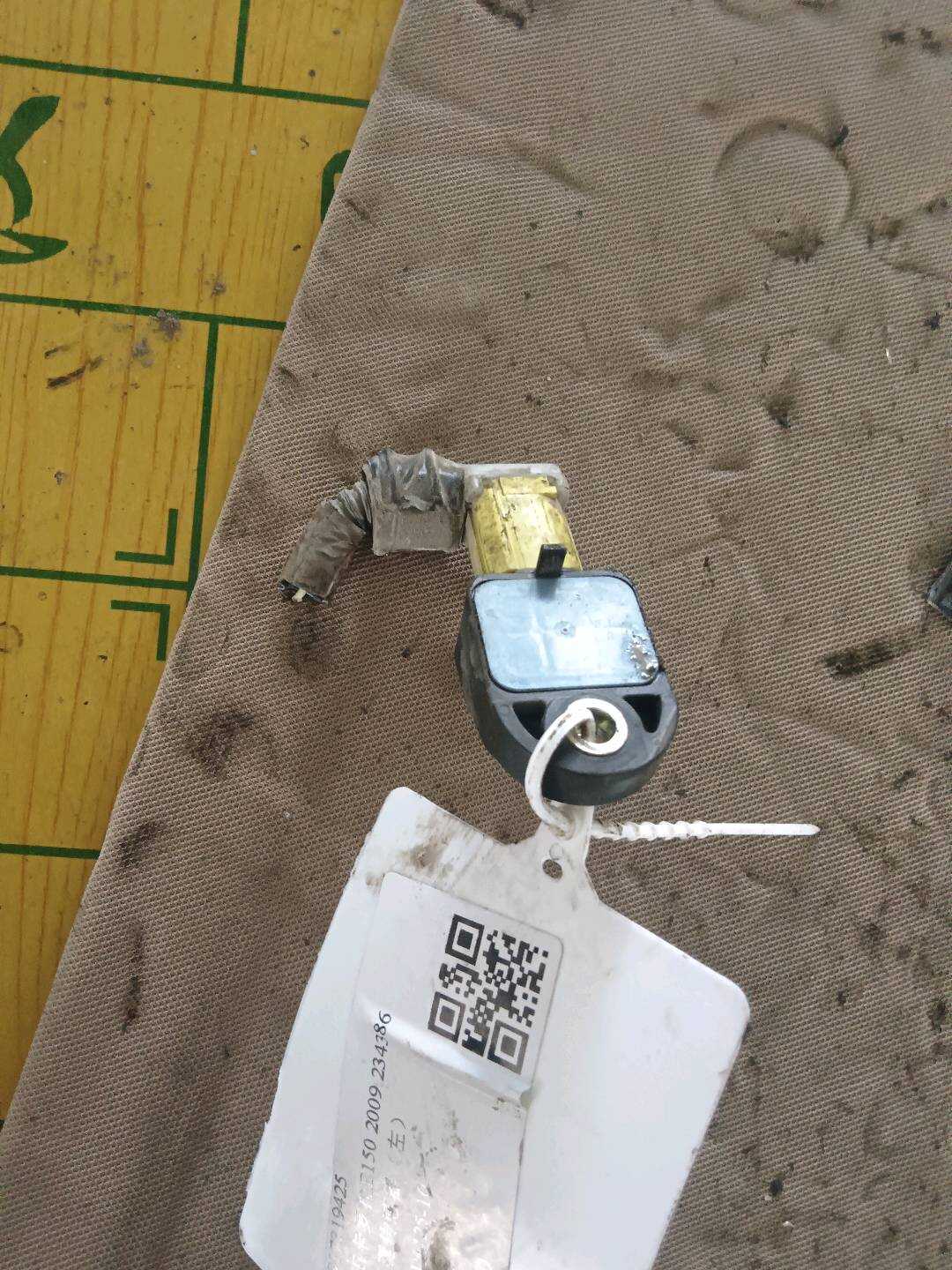 8917319425 前气囊传感器(左)