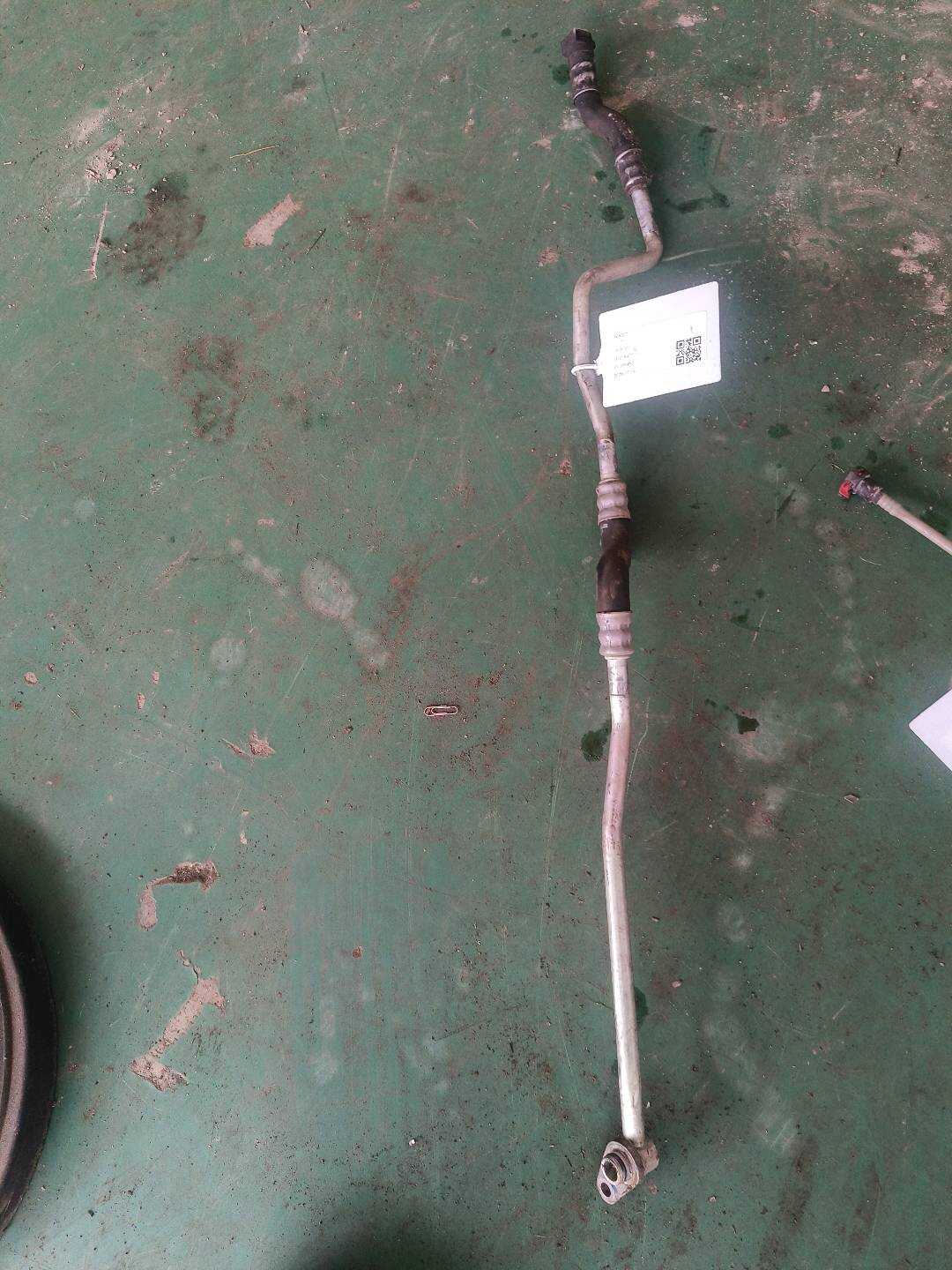 17227593142 变速器油冷却器进油管