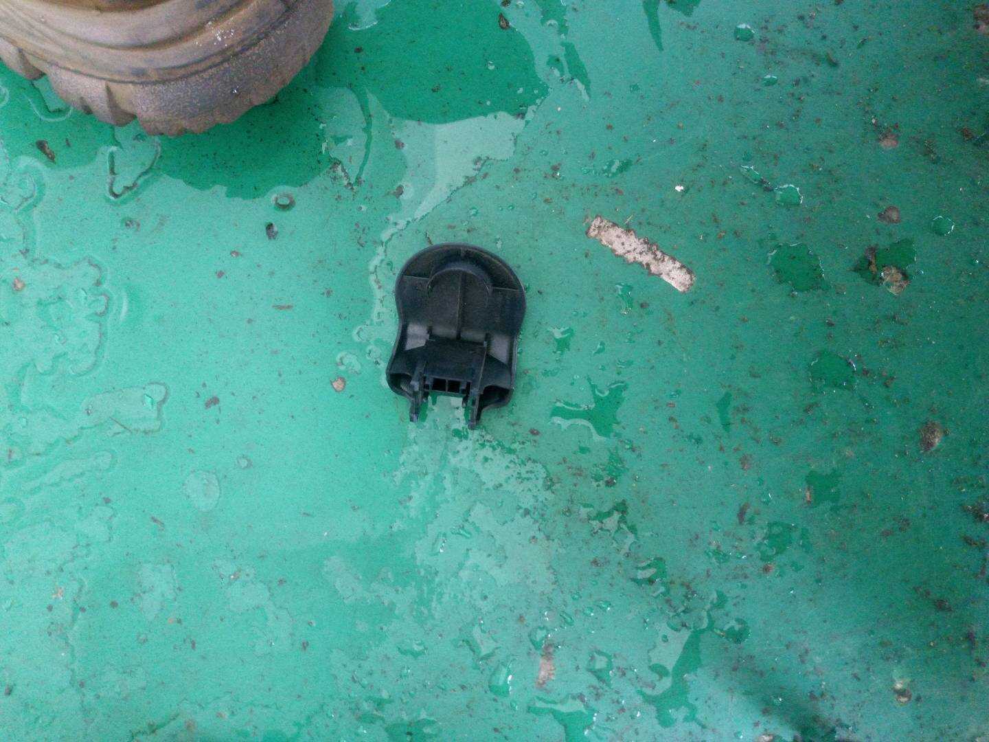 A6398680739 安全带转向器护盖
