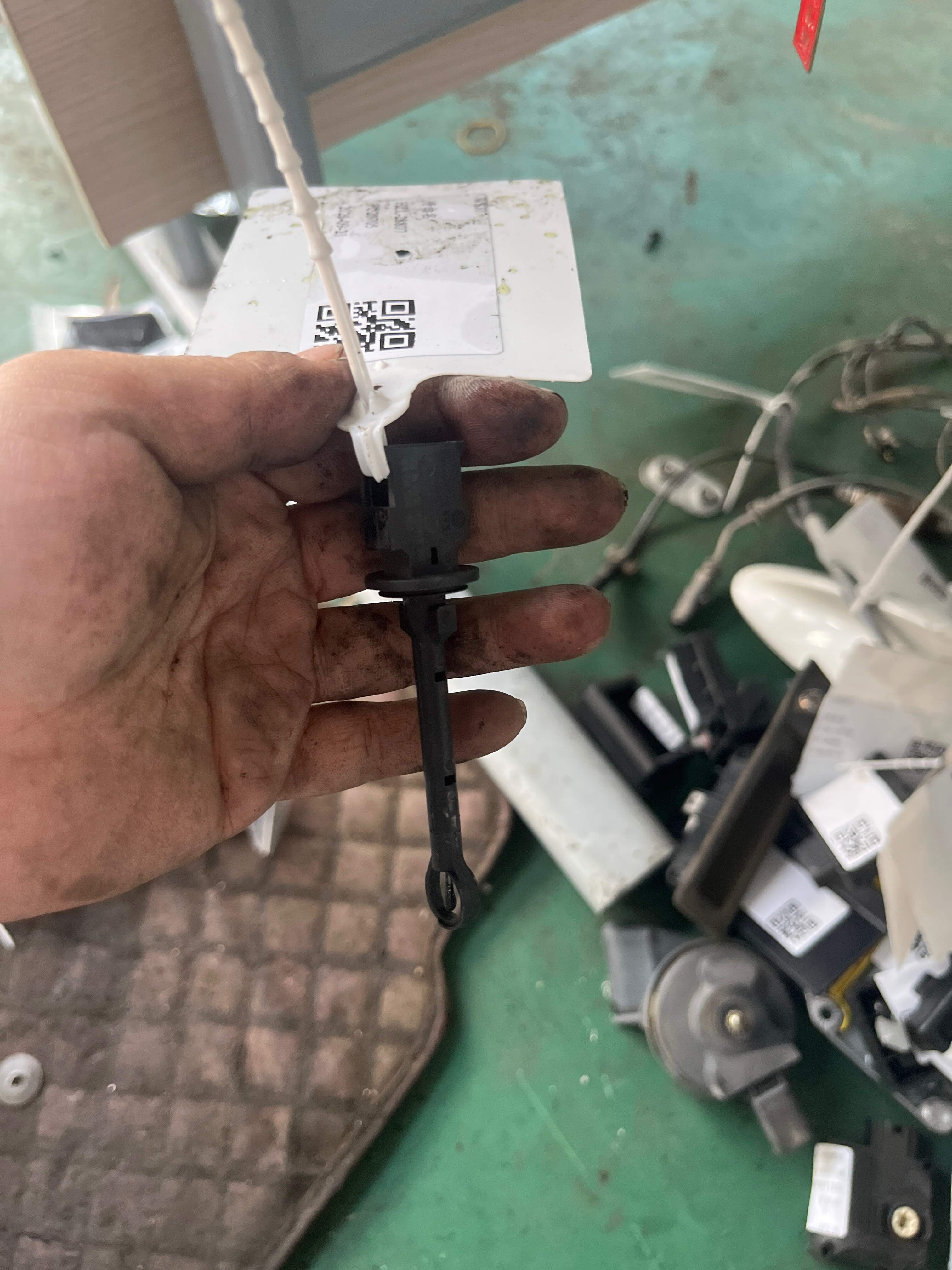 4F0820539A 蒸发箱温度传感器
