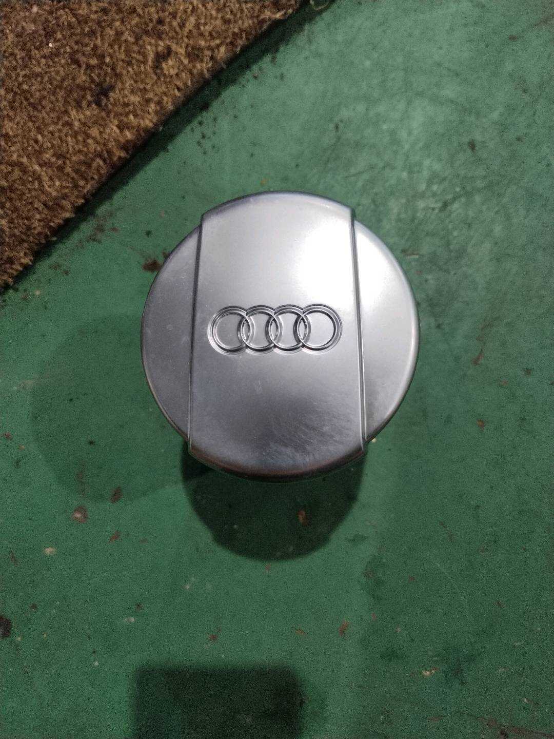 8V0857951 Center Console Front Ashtray