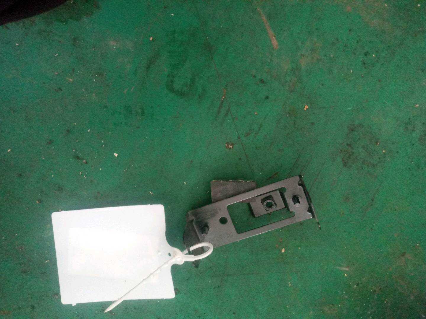 WU500130 托架