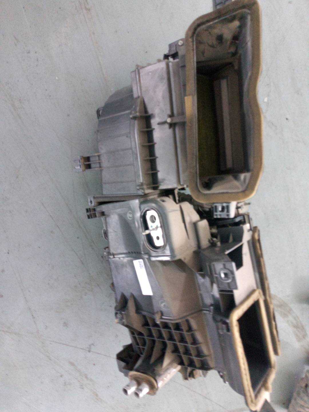 79106SWNW13 Evaporator Assembly