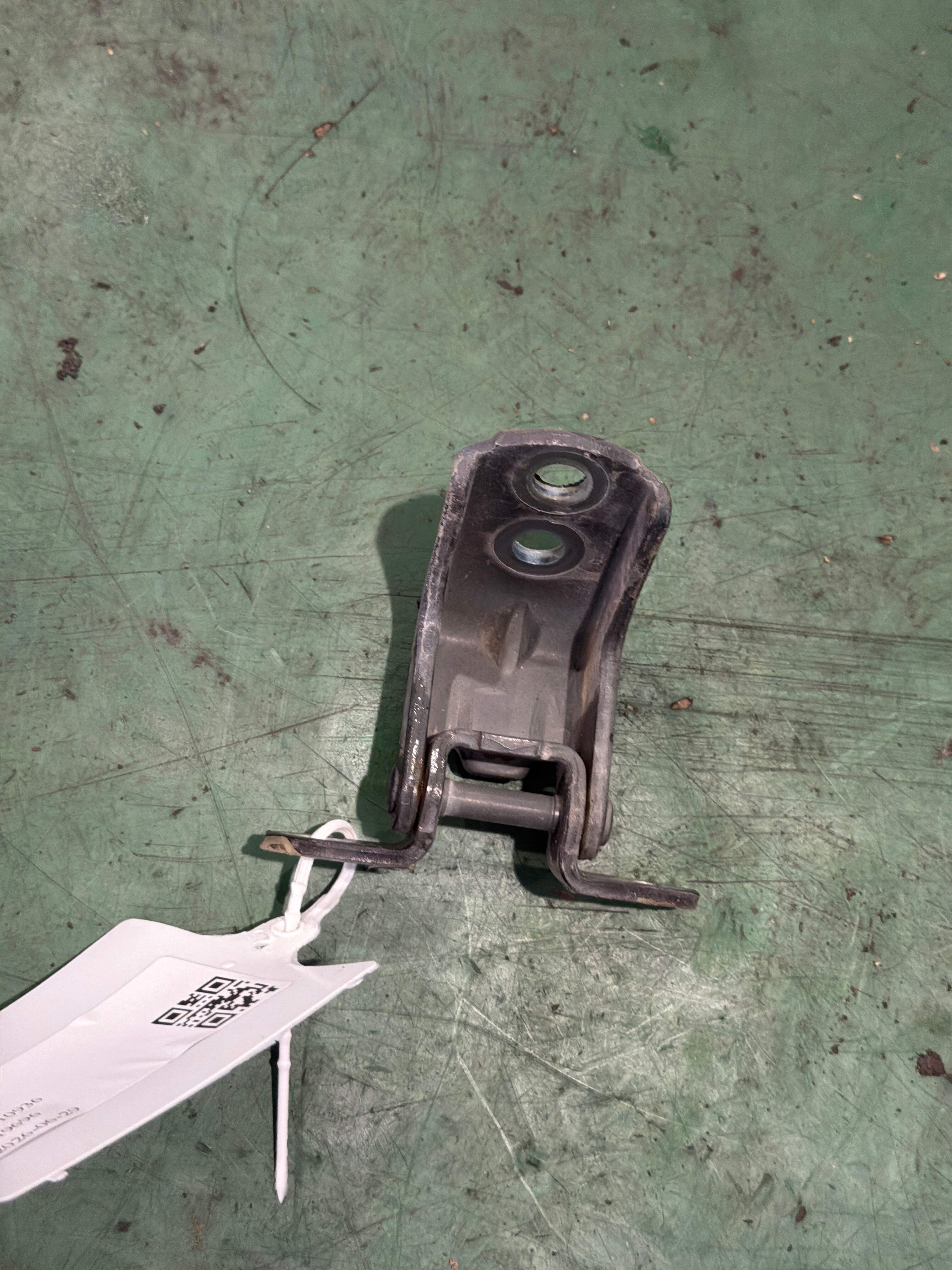 80401EG000 前门铰链(右下)