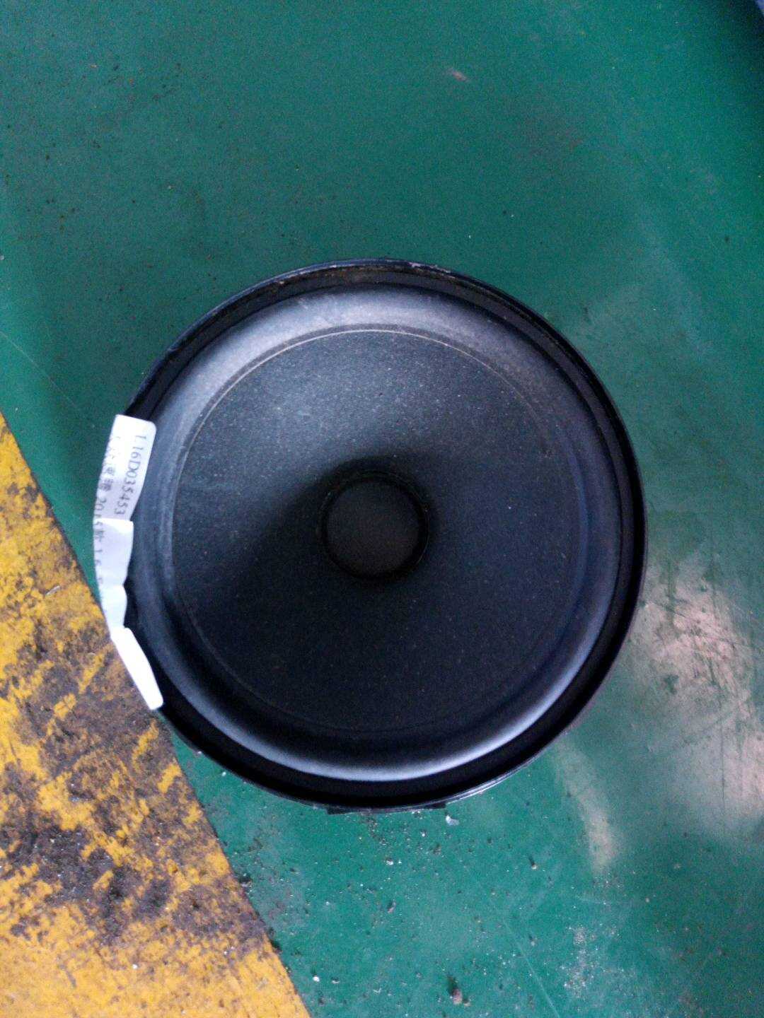 L16D035453 前门低音扬声器(左)