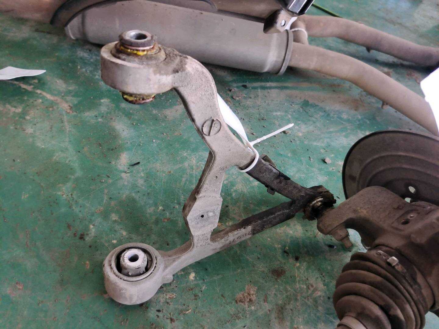 C2Z31678 Rear Upper Control Arm, Right