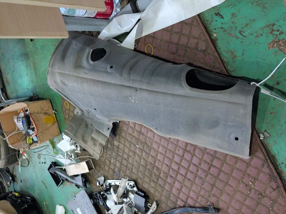 51487221999 变速器传动轴盖板隔音板