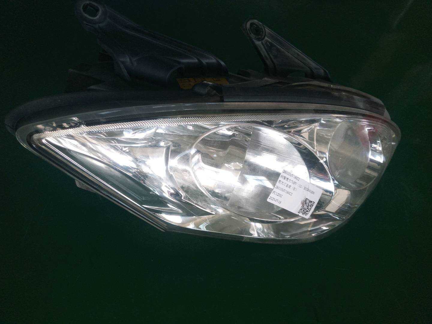 26010MV160C2 前大灯总成(右)