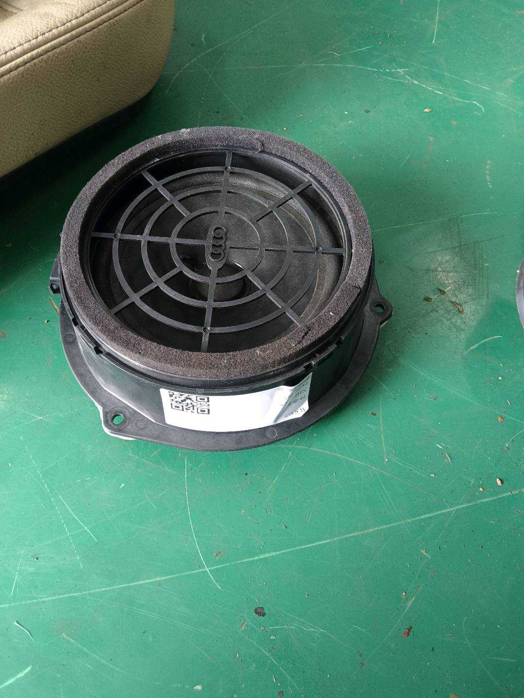 L8U00354354PK 后门扬声器罩（左）