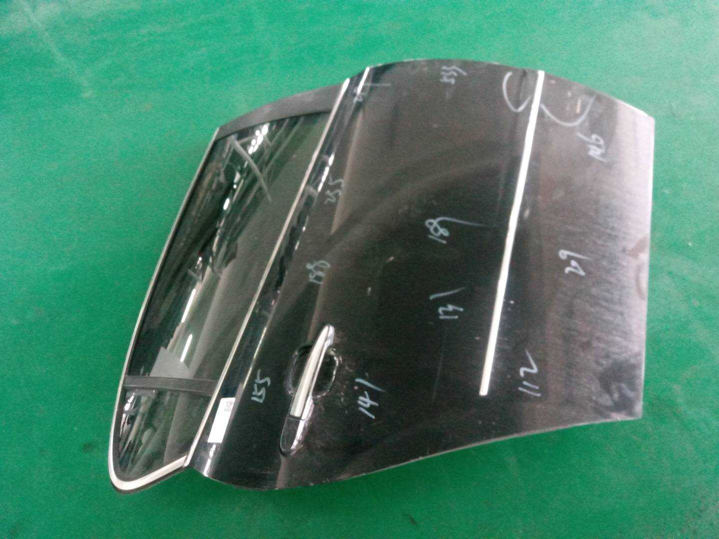 5487148 Rear Door Shell, Right