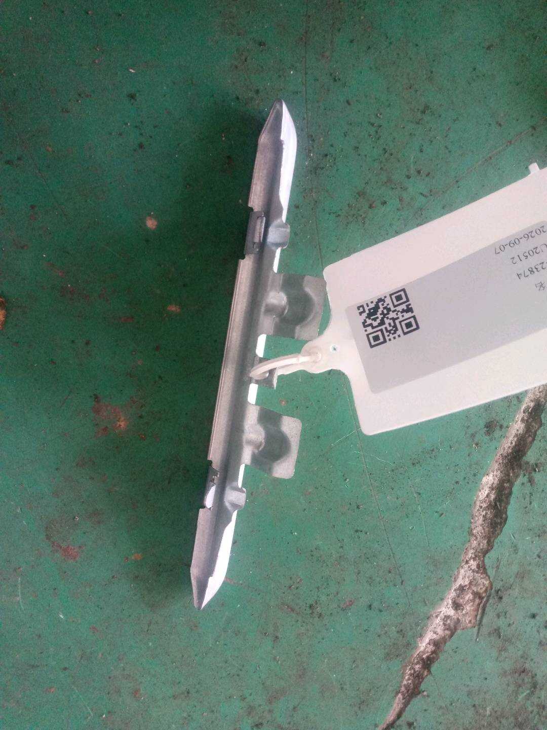 72126957049 B柱工作台