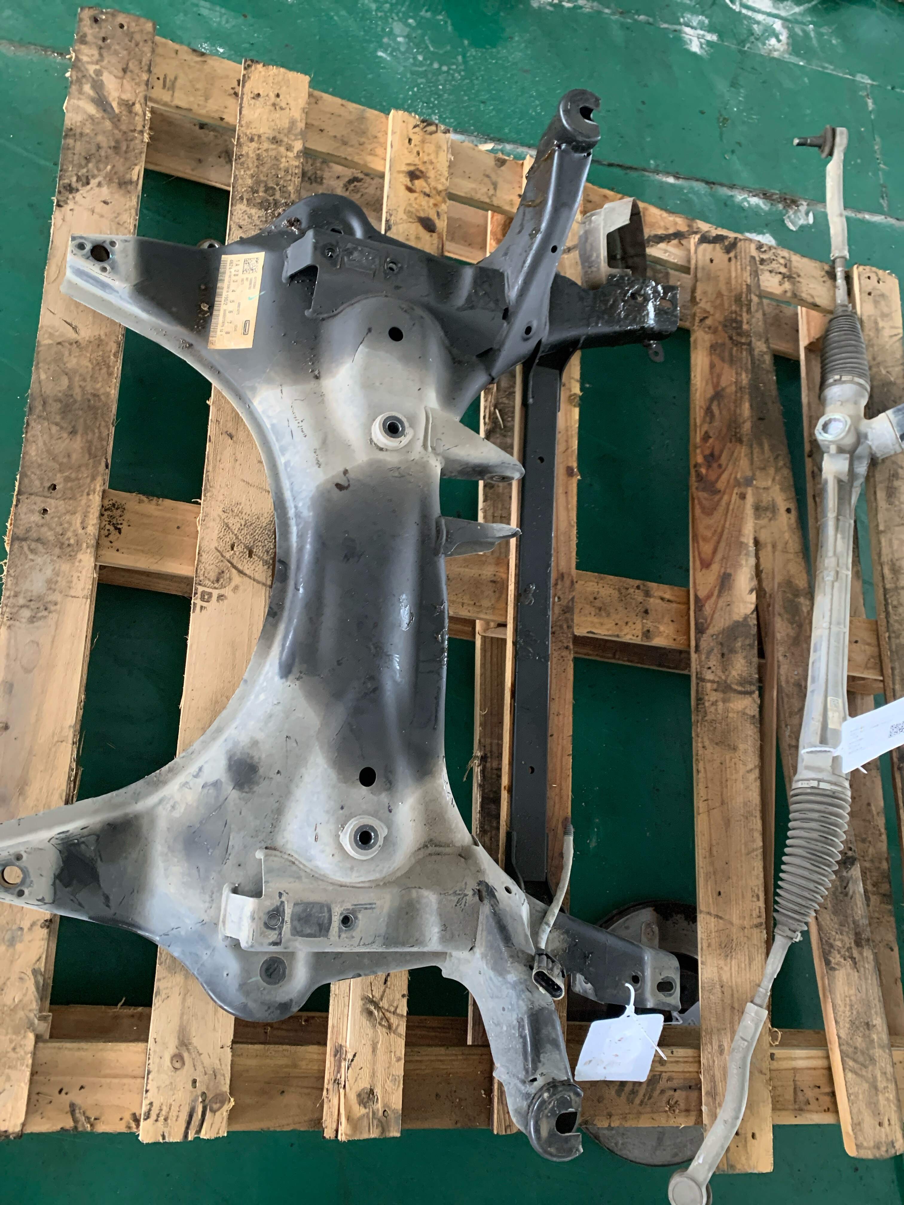 100000889 Subframe Crossmember