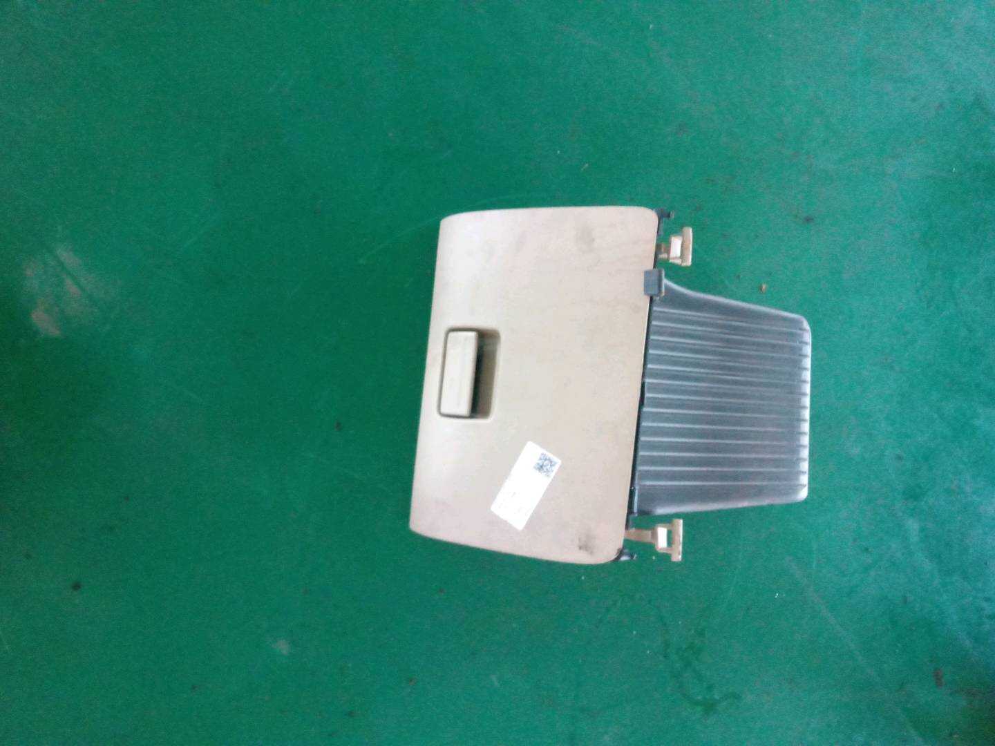 5M51A06044AE3ZHE 仪表台杂物箱
