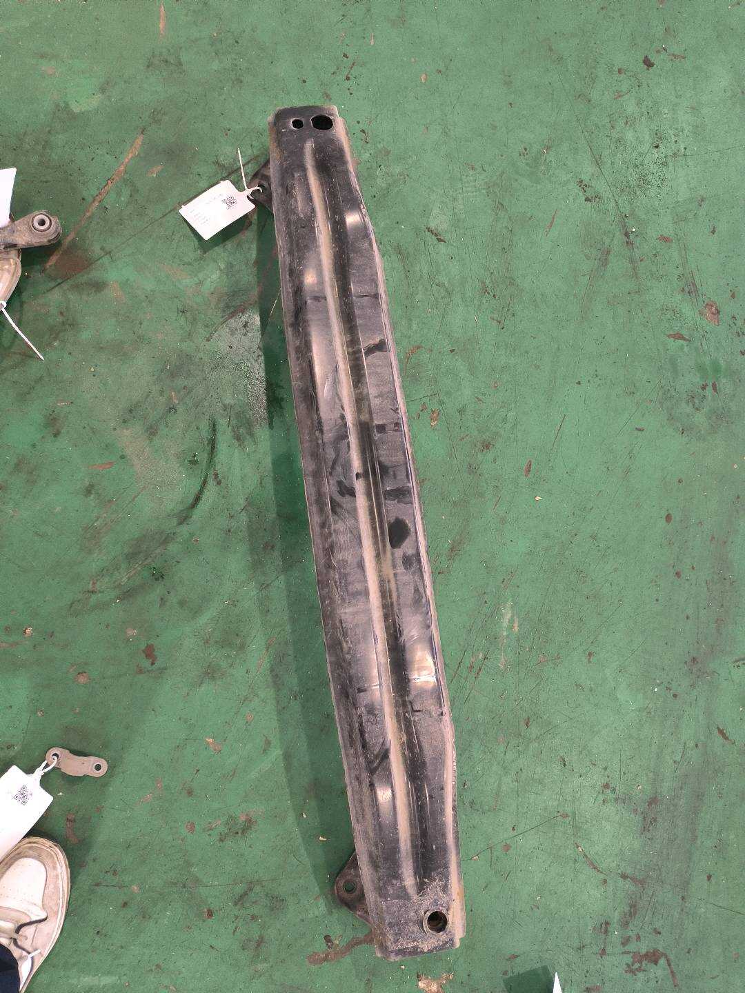 51129800758 后保险杠骨架