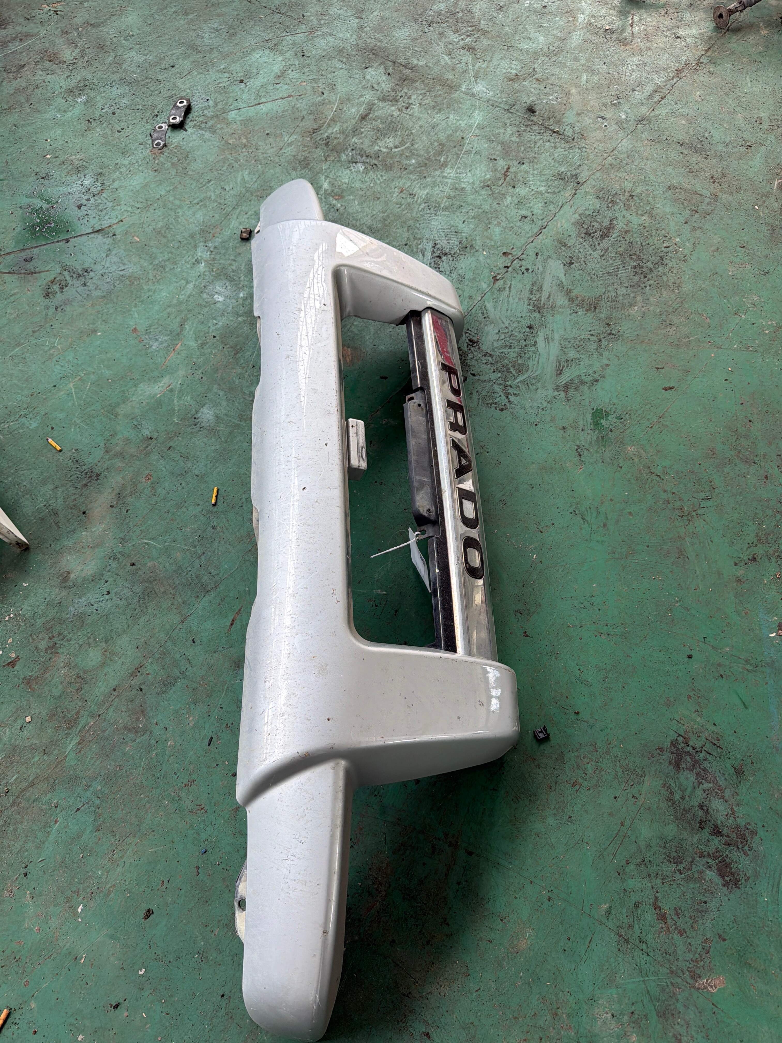 5243560051 前保险杠护杠装饰罩