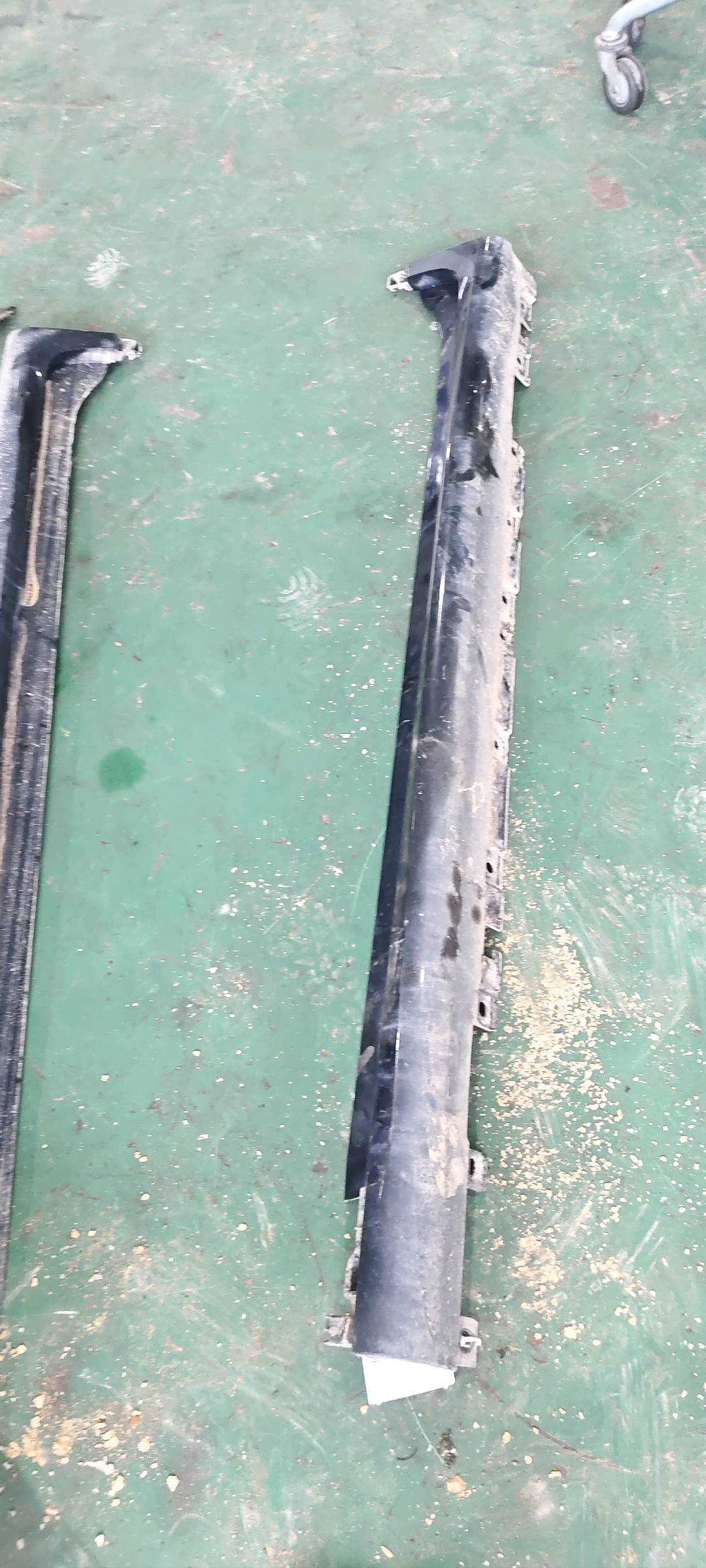 51778052075 底大边(左)