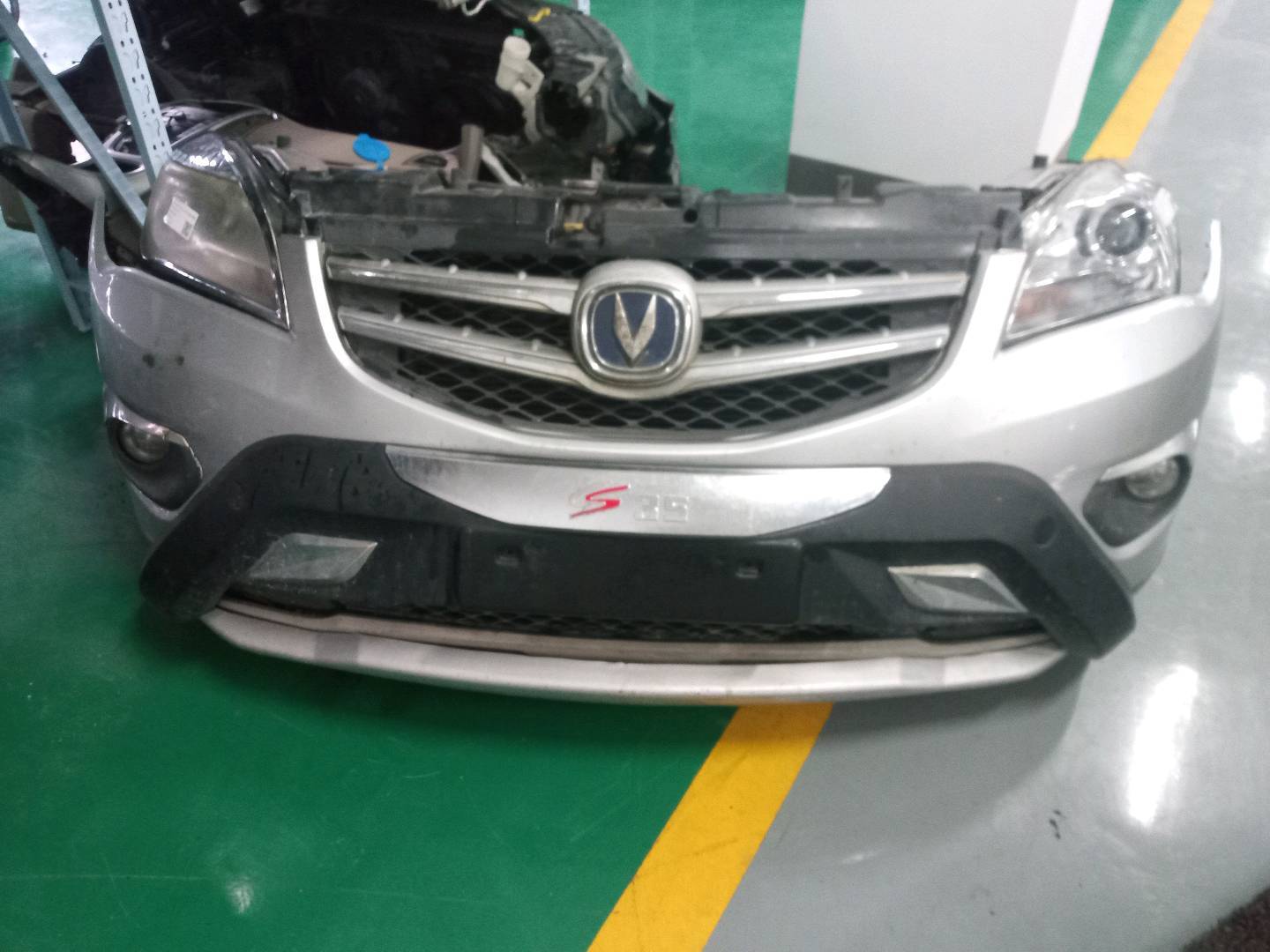 1301110W03QZ 前嘴