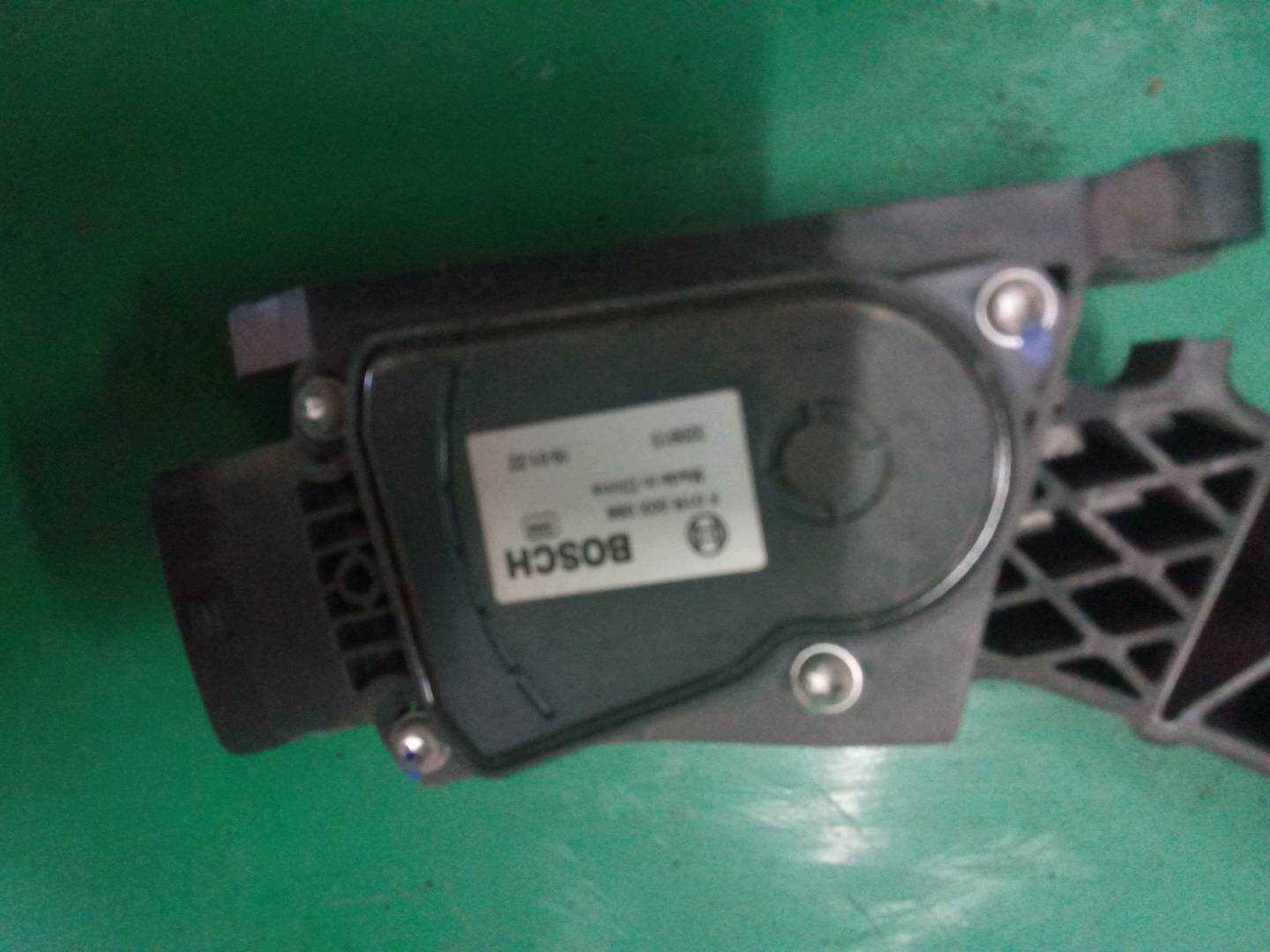 10159830 Accelerator Pedal