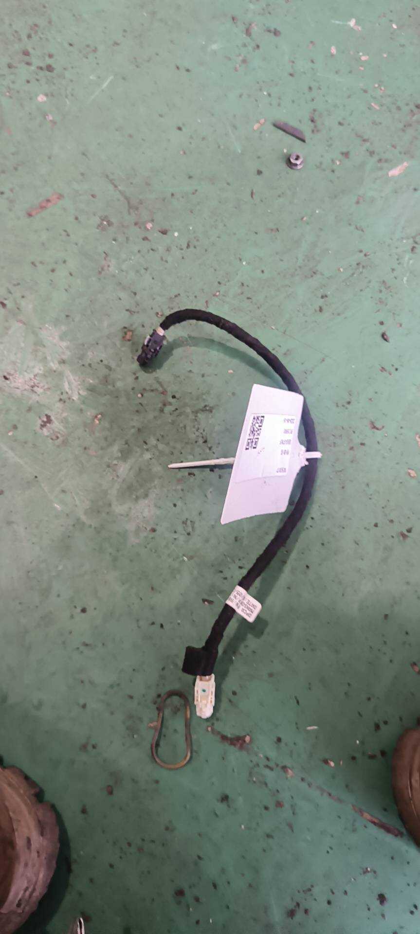 9803806480 显示器线束