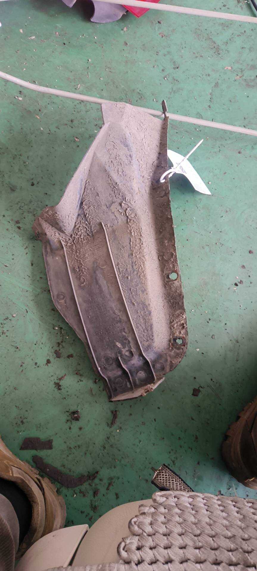 5481811 Rear Fender Liner, Right