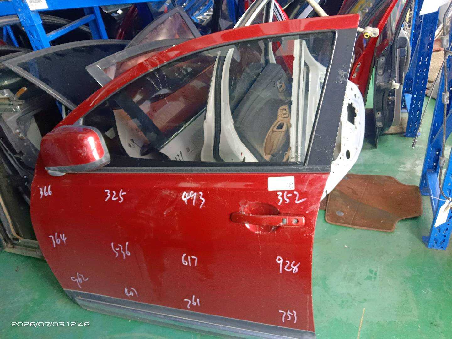 H0101JE2MA Front Door Shell, Left