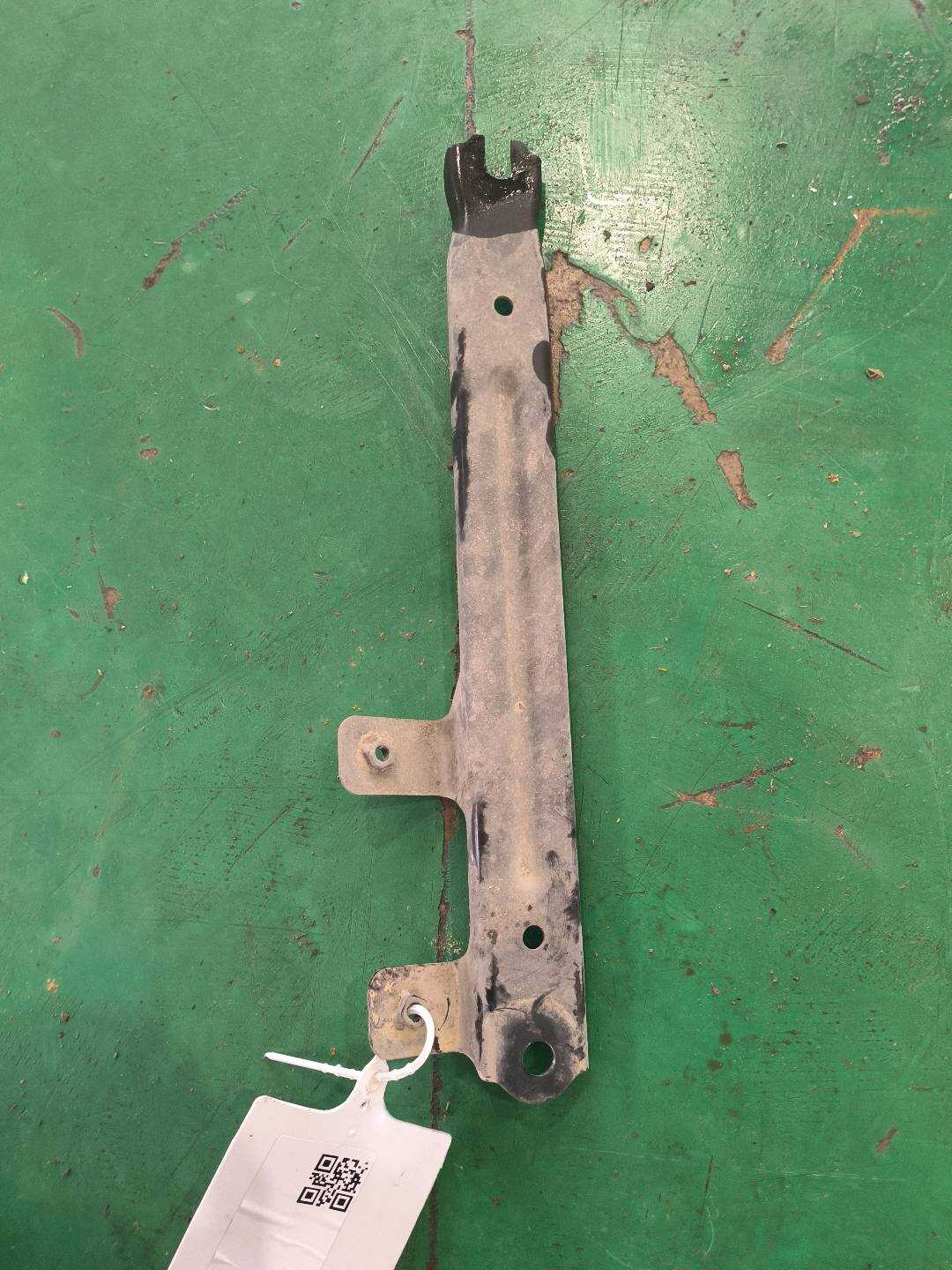 554541MG0A 托架1