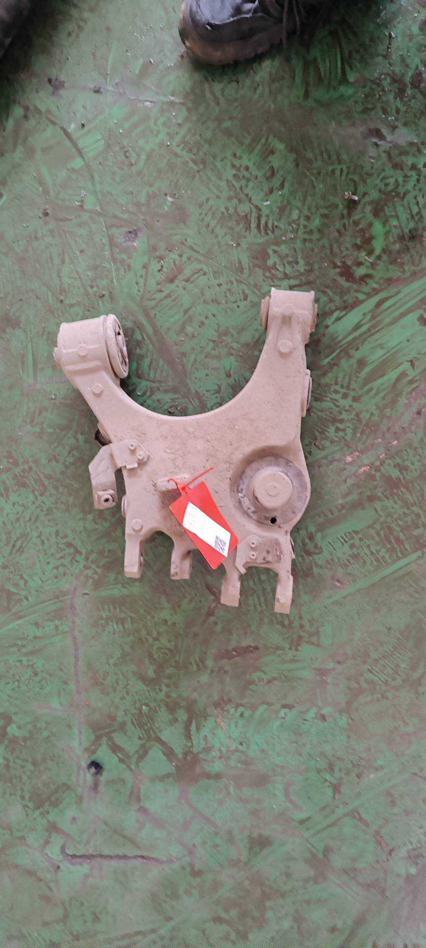 50533504 Pivot Arm, Left