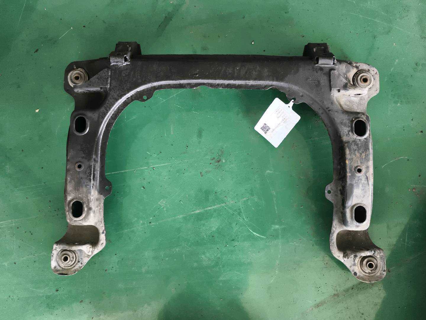 330199313 Subframe Crossmember