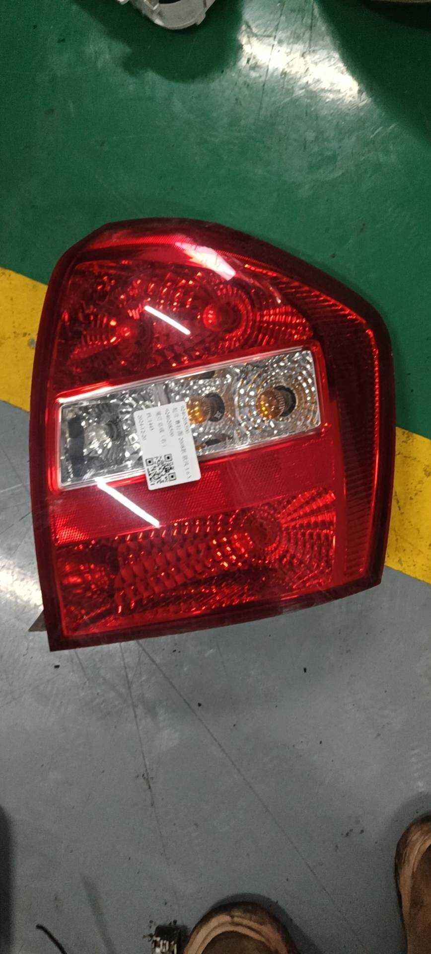 924020S500 尾灯总成(右)