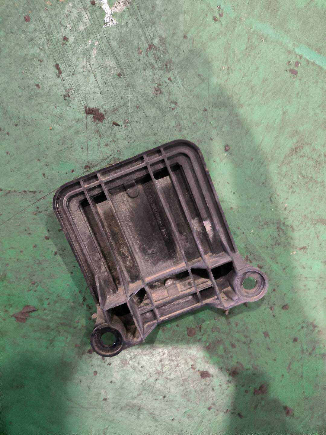 A2055450600 母线盖罩