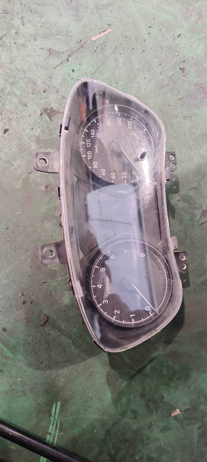 94003D0130 组合仪表总成