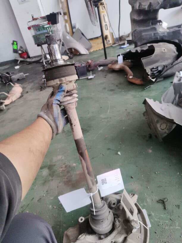 A2043503710 后半轴(右)