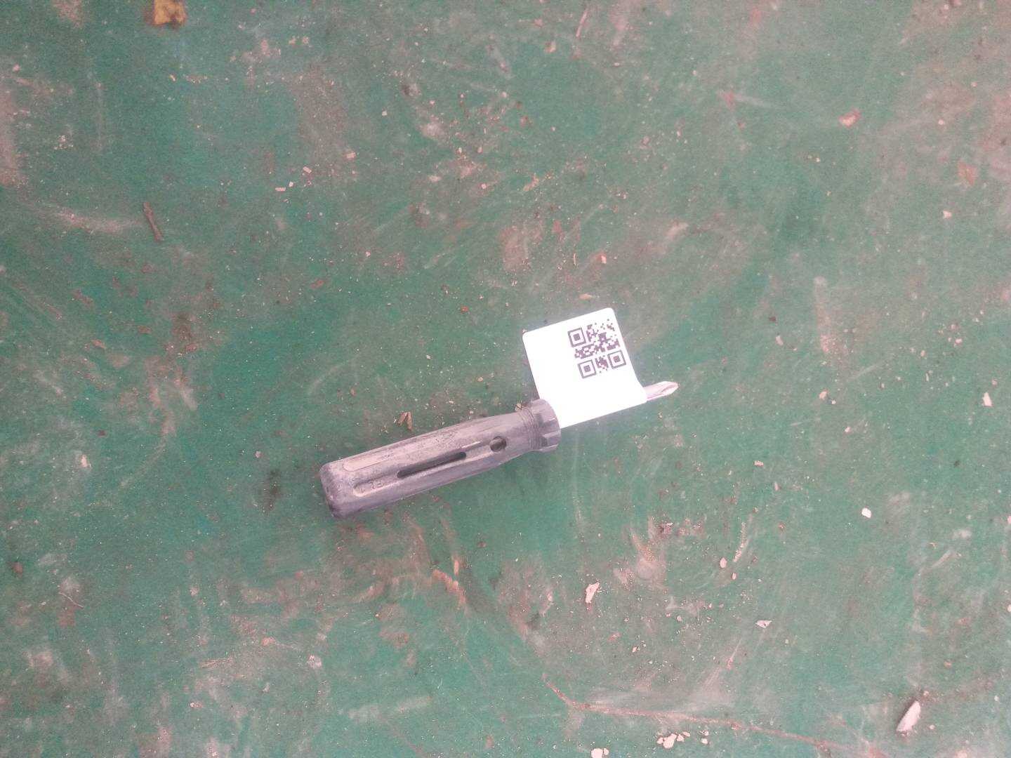 71111179629 工具箱螺丝刀