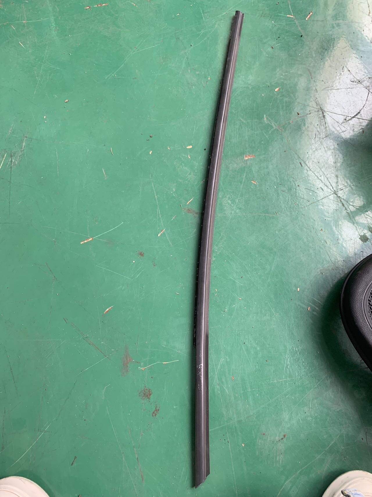 83210D0000 后门玻璃压条(左外)