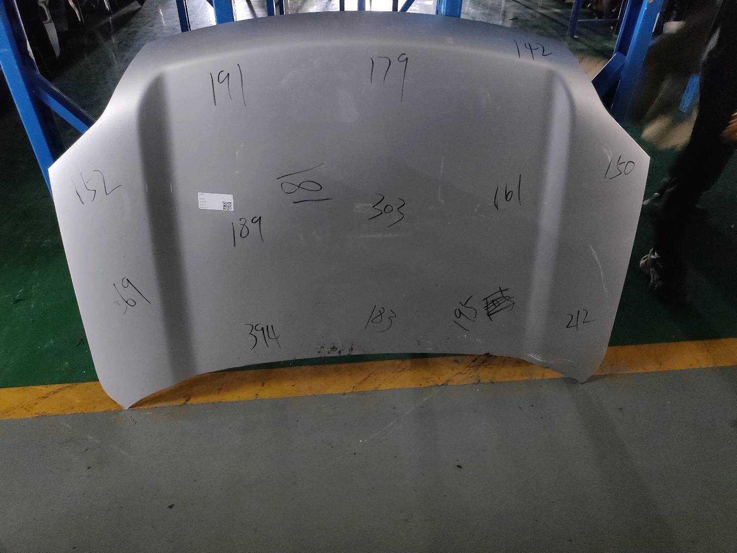 F51001DAMA Front Hood Assembly