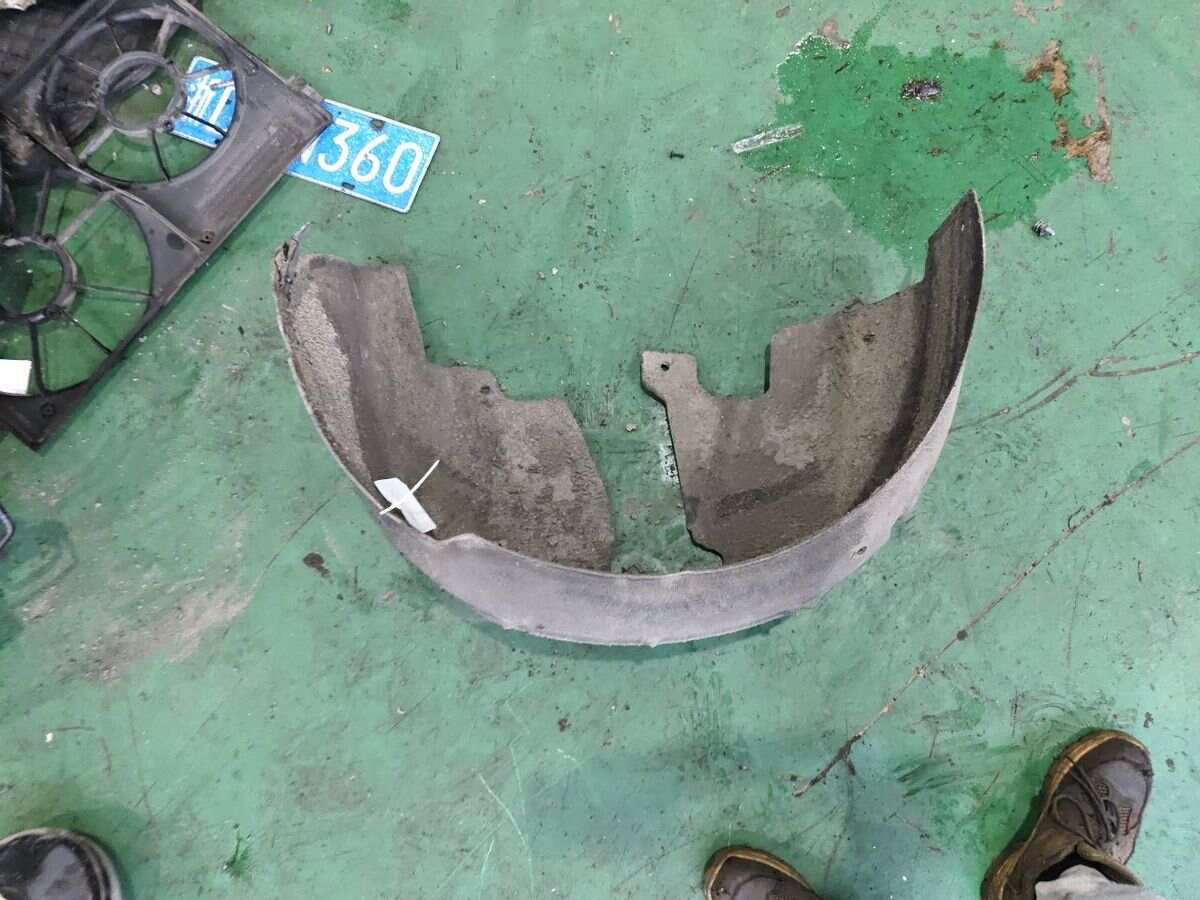 1K5810972D Rear Fender Liner, Right