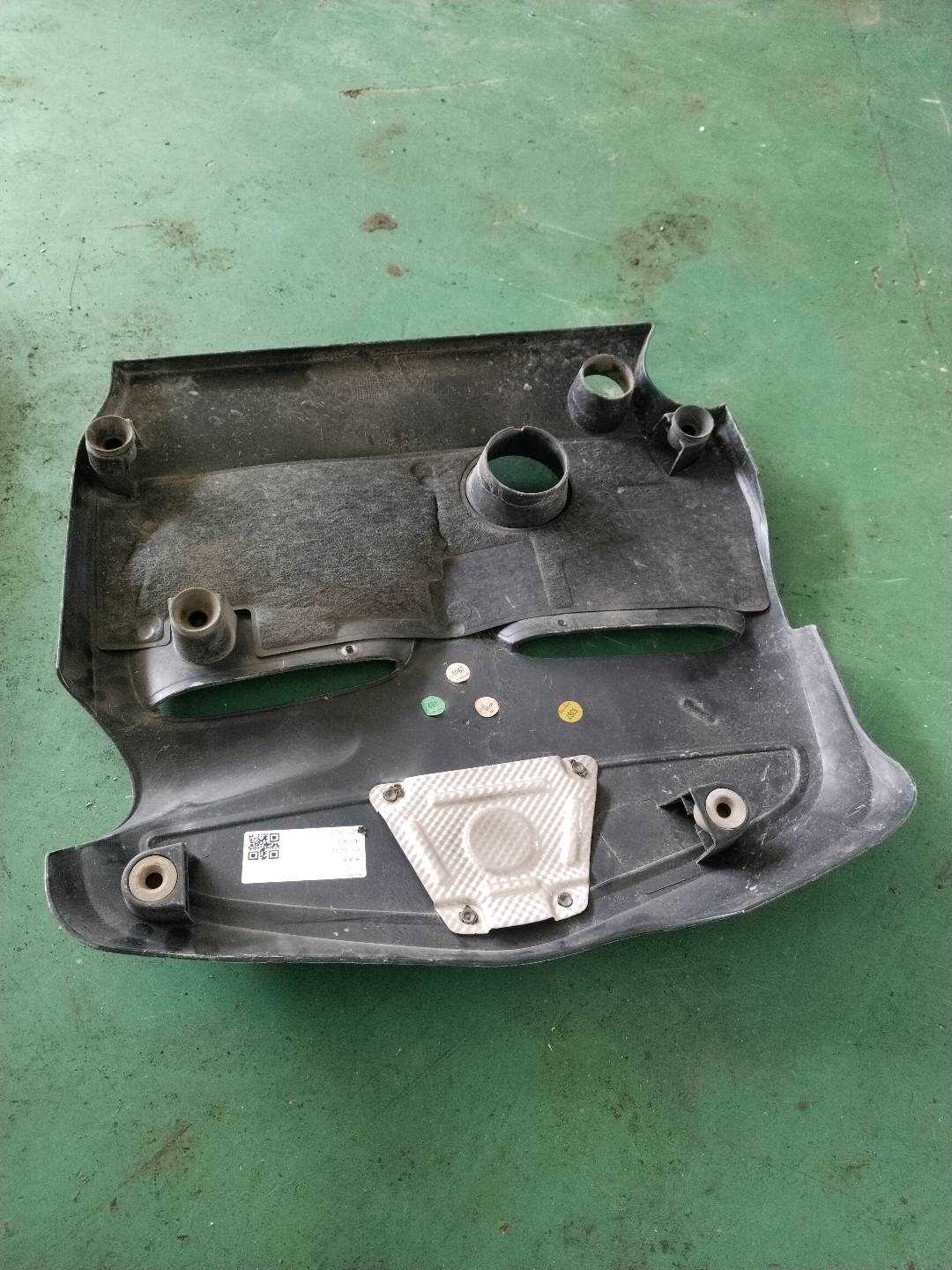 A2700102801 Engine Cover
