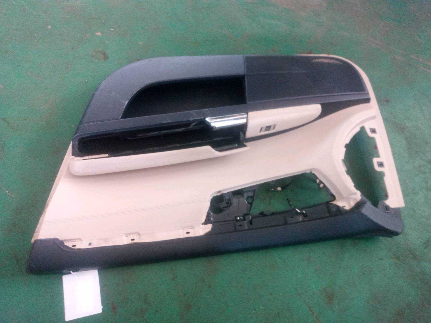 A22172030798M00 Front Door Trim Panel, Right