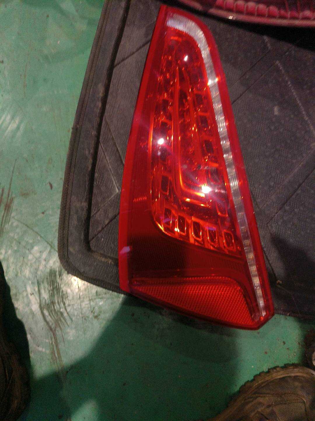 L8RD945094A 尾灯总成（右）