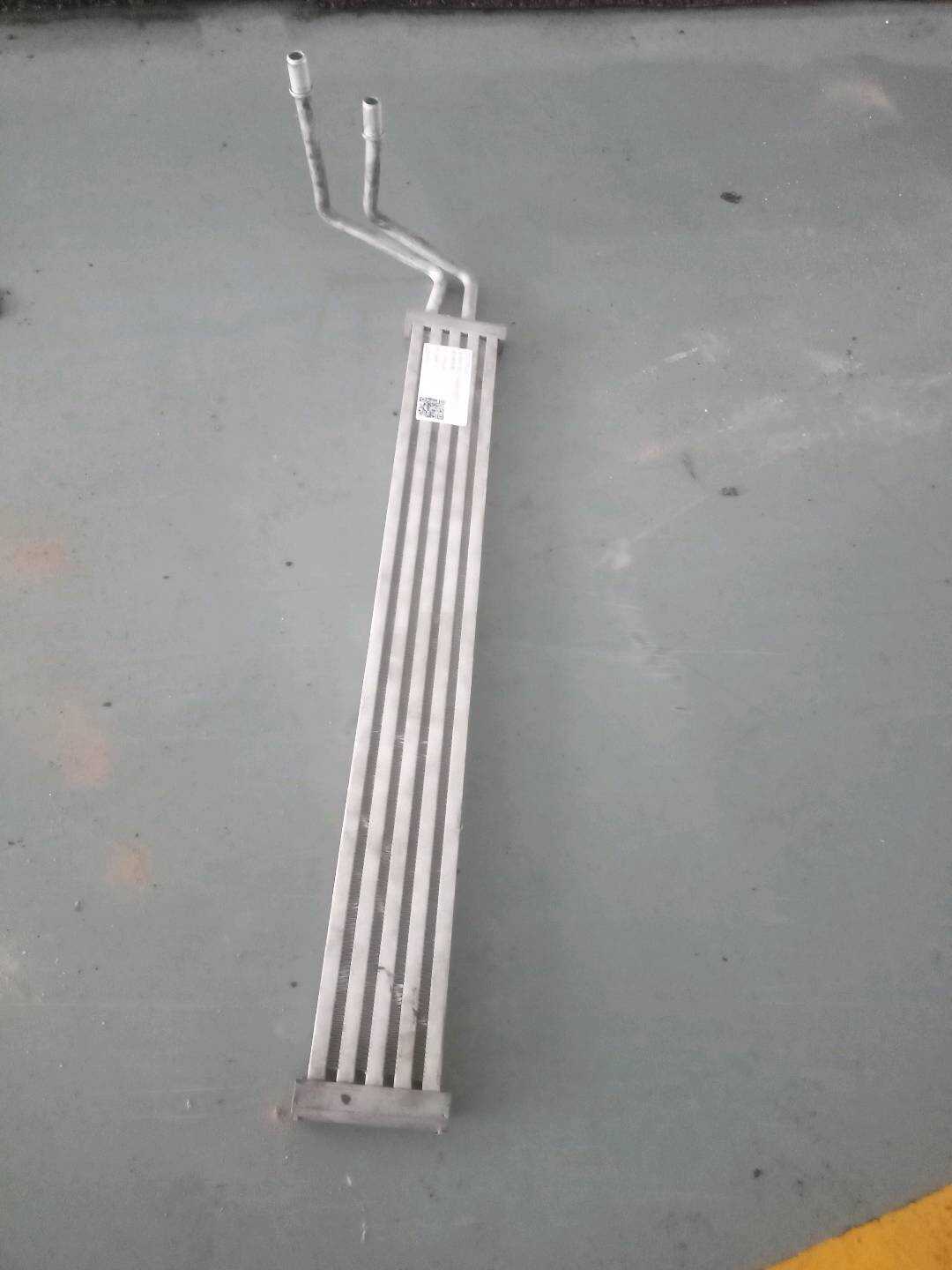 17117570100 转向散热器