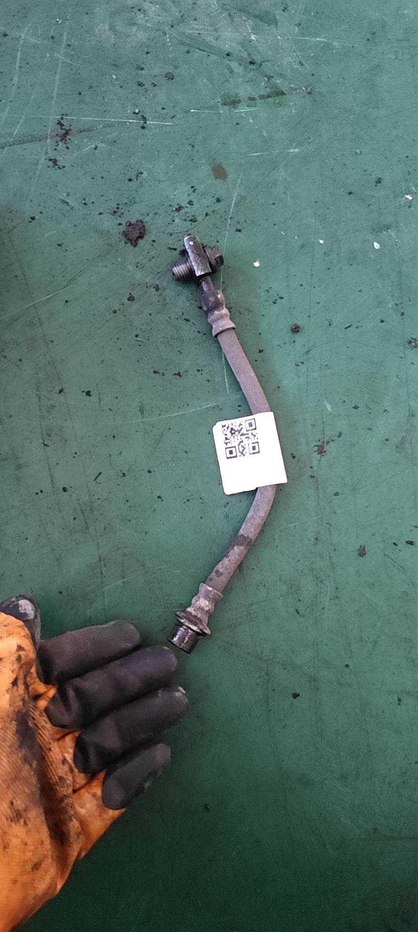 34356778037 转向助力泵油壶进油管