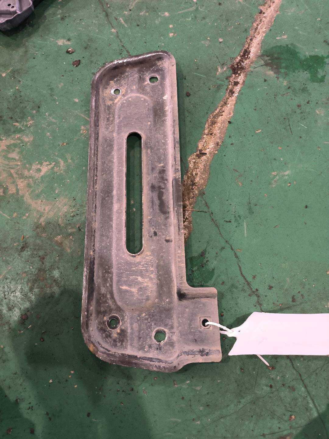 41009800584 Transmission Driveshaft Cover