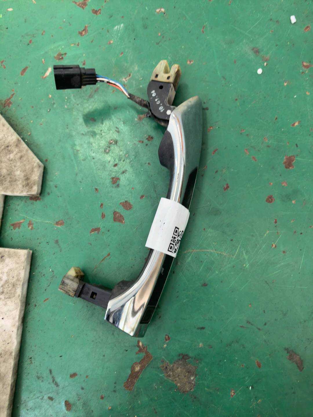 72181TL0J01 Front Door Outer Handle, Left