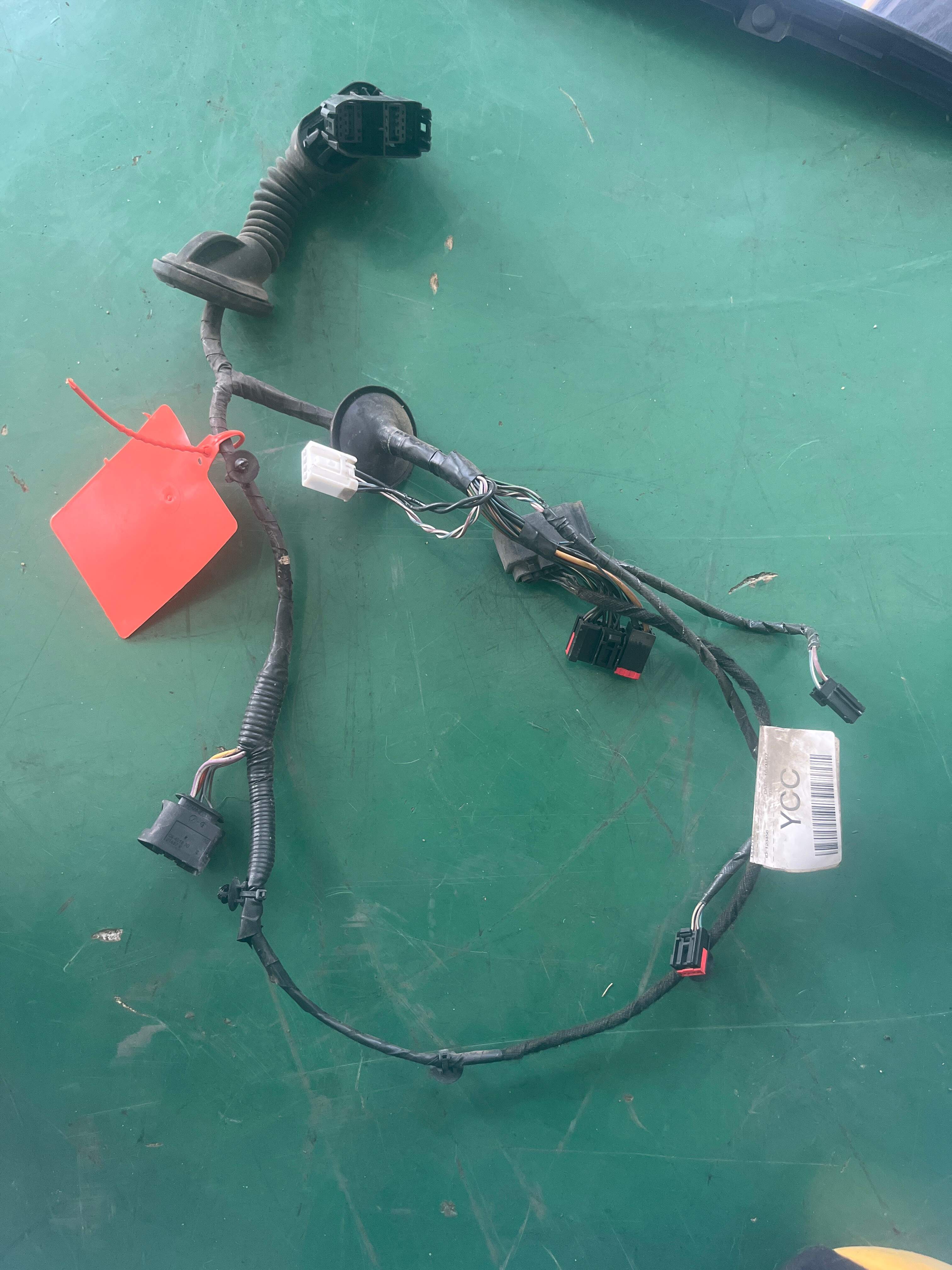 7G9T14240YCC 后门线束（右）