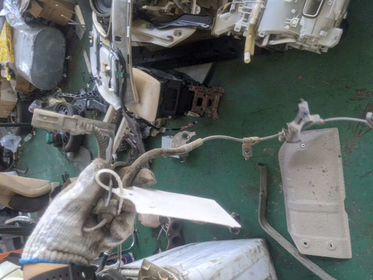 8954648050 ABS后轮传感器(左)